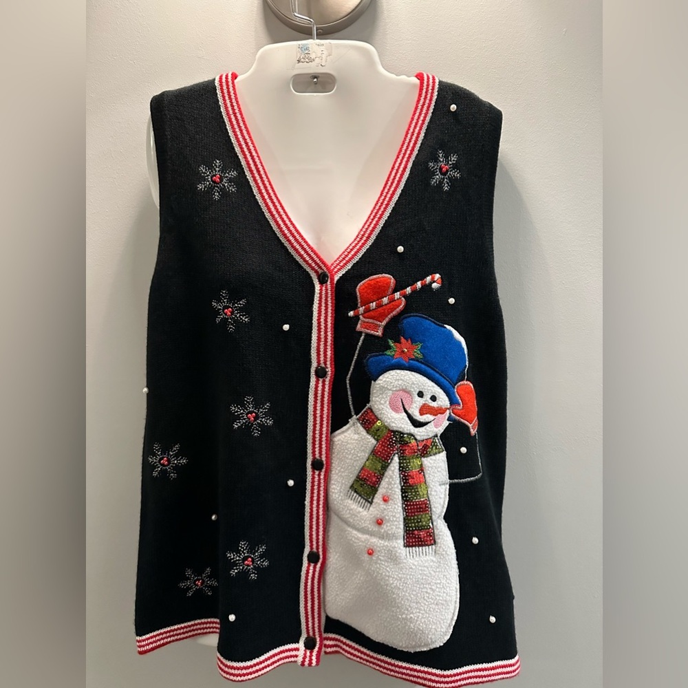 Frosty Christmas Holiday sweater vest. Size Medium 8-10